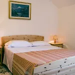Oda ve Kahvaltı De Angelis Sorrento